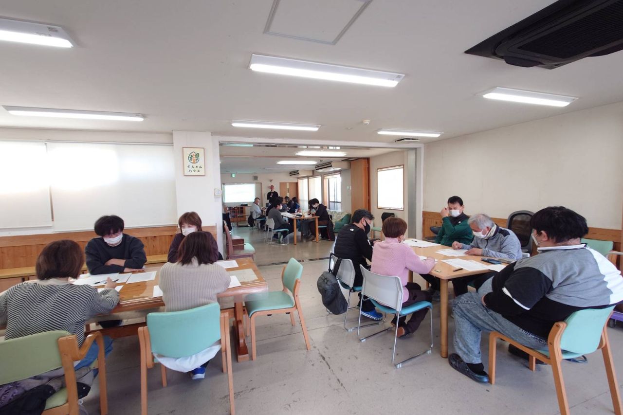 虐待研修を実施