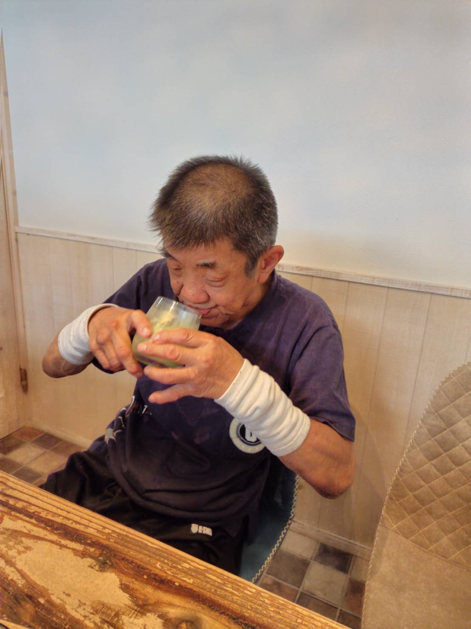 カフェでお茶