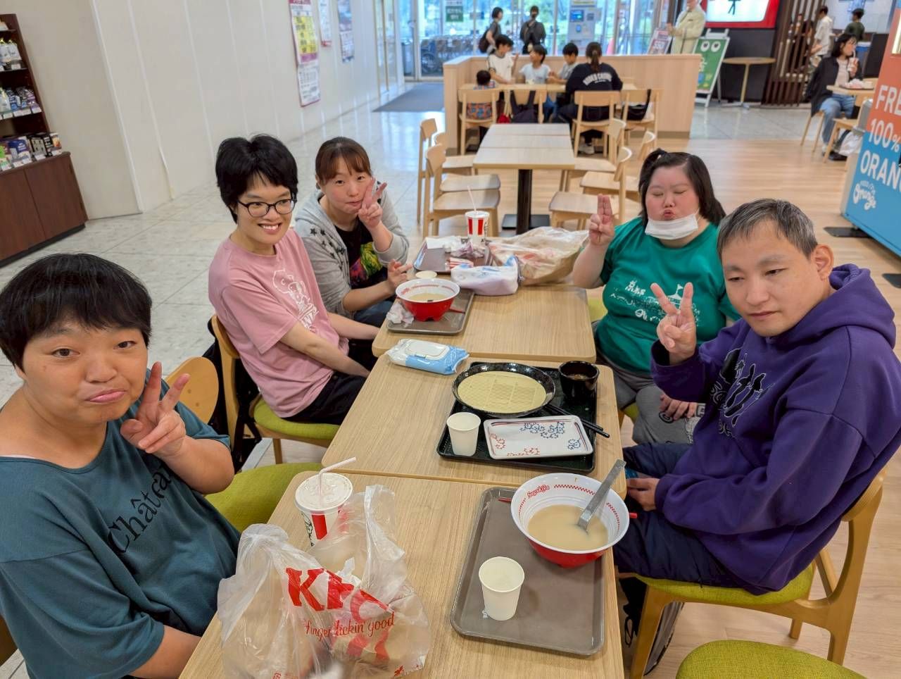 外出のご様子(漉き班)